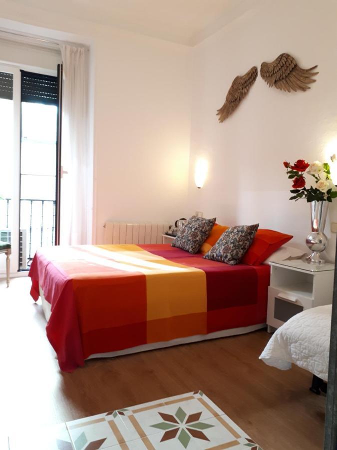 Hostal Casa Chueca Madrid Exteriör bild